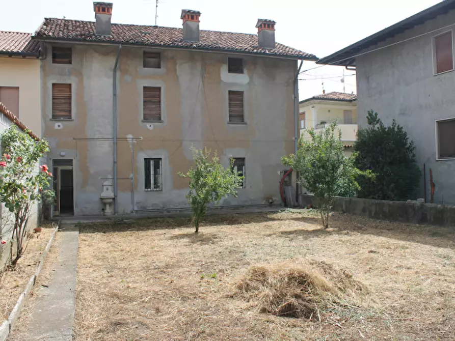 Immagine 19 di Rustico / casale in vendita  a Travagliato