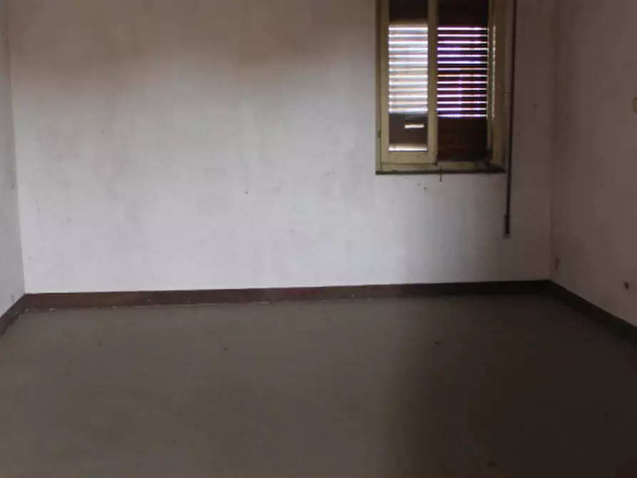 Immagine 27 di Rustico / casale in vendita  a Travagliato