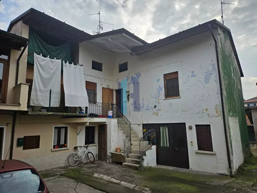 Immagine 1 di Appartamento in vendita  a Travagliato