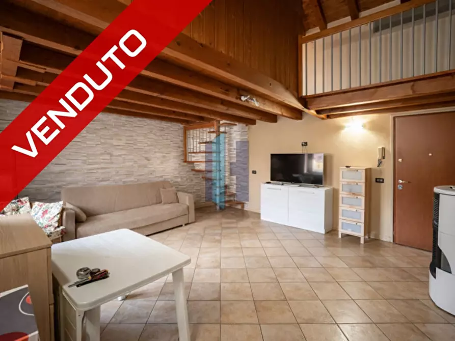 Immagine 1 di Appartamento in vendita  a Travagliato