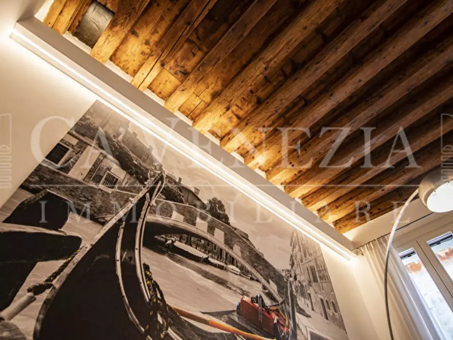 Immagine 5 di Appartamento in vendita  in Riva De Biasio a Venezia