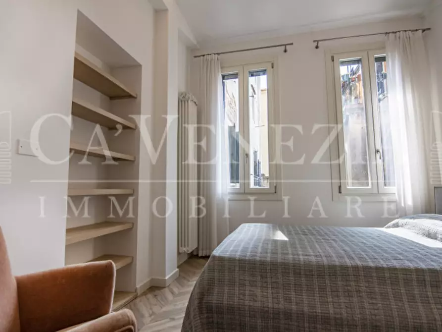 Immagine 19 di Appartamento in vendita  in Riva De Biasio a Venezia