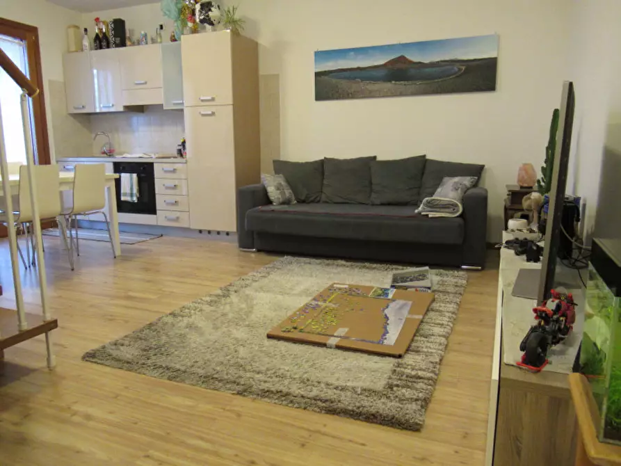 Immagine 4 di Appartamento in vendita  in via europa a Giavera Del Montello