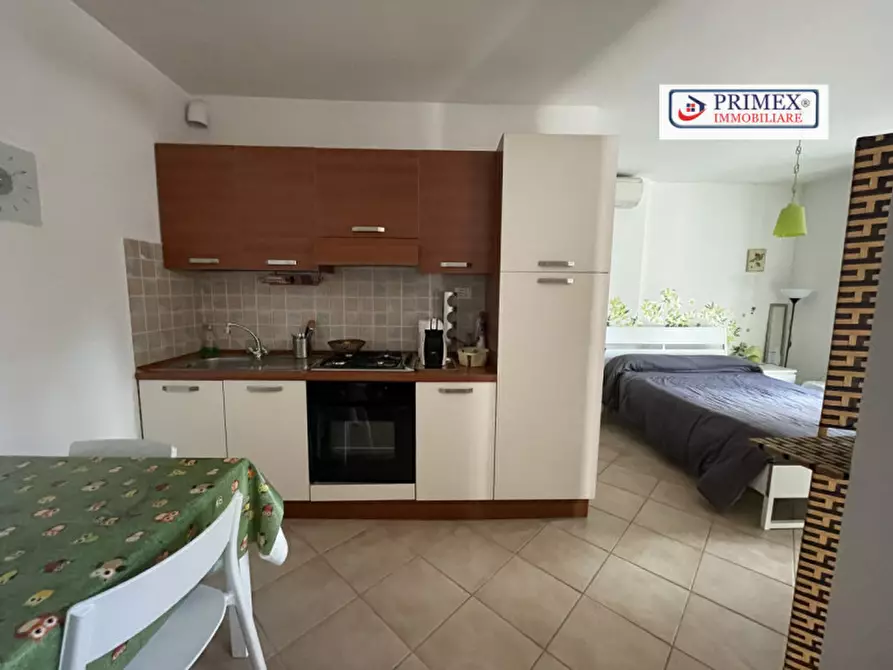 Immagine 3 di Appartamento in affitto  in Via Edgardo Negri a Roma