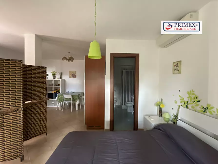 Immagine 7 di Appartamento in affitto  in Via Edgardo Negri a Roma