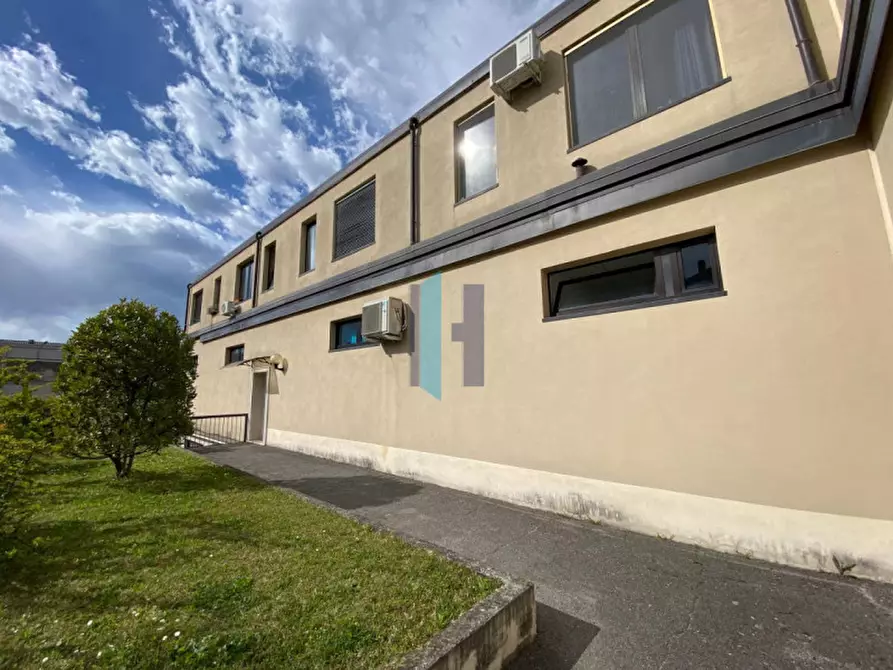 Immagine 3 di Appartamento in vendita  in Via Viterbo 3 a Brescia