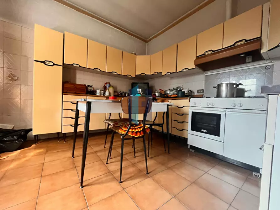Immagine 8 di Villa in vendita  in Traversa Seconda, villaggio sereno 114 a Brescia