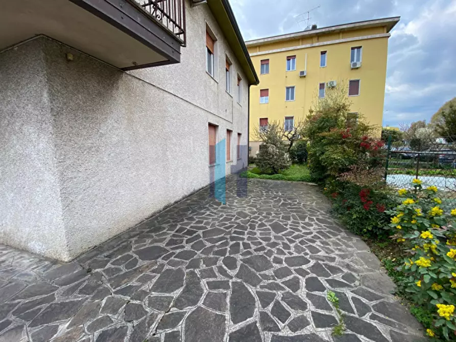 Immagine 7 di Villa in vendita  in Traversa Sedicesima Villaggio Sereno 14 a Brescia