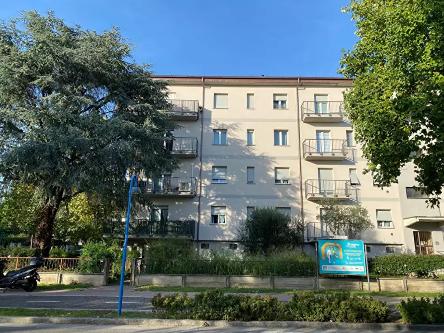 Immagine 1 di Appartamento in vendita  in Via Settima villaggio sereno 60 a Brescia