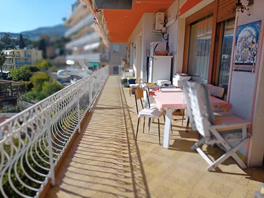 Immagine 3 di Appartamento in vendita  in Strada Solaro a San Remo