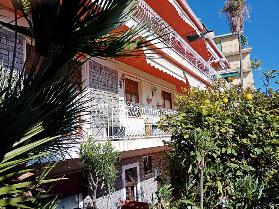 Immagine 11 di Appartamento in vendita  in Strada Solaro a San Remo