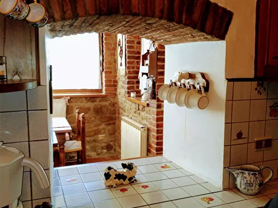 Immagine 19 di Rustico / casale in vendita  in Pischiello a Passignano Sul Trasimeno