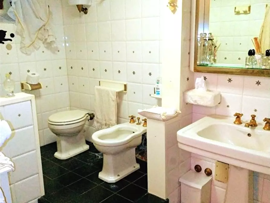 Immagine 31 di Rustico / casale in vendita  in Pischiello a Passignano Sul Trasimeno