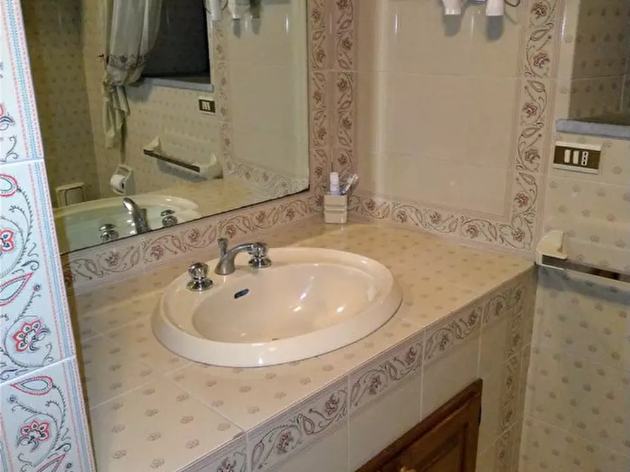 Immagine 32 di Rustico / casale in vendita  in Pischiello a Passignano Sul Trasimeno