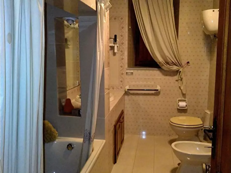 Immagine 33 di Rustico / casale in vendita  in Pischiello a Passignano Sul Trasimeno