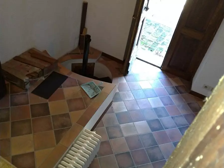 Immagine 40 di Rustico / casale in vendita  in Pischiello a Passignano Sul Trasimeno