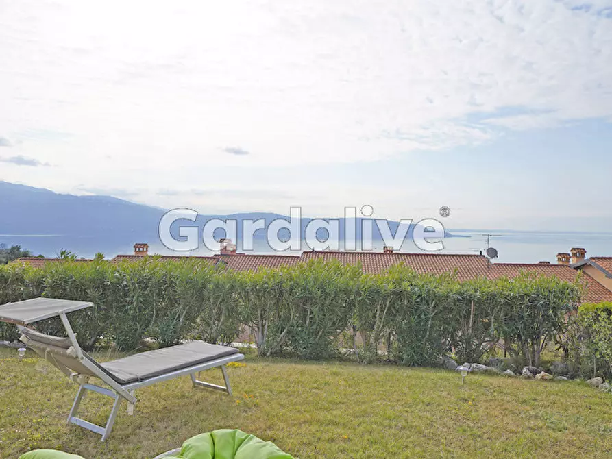 Immagine 2 di Appartamento in vendita  a Toscolano-Maderno