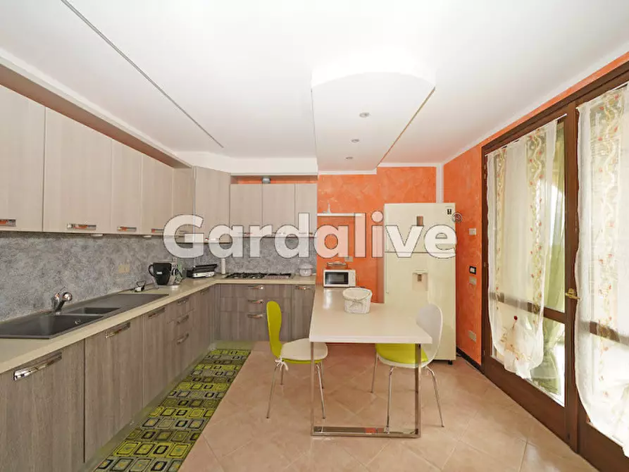 Immagine 6 di Appartamento in vendita  a Toscolano-Maderno