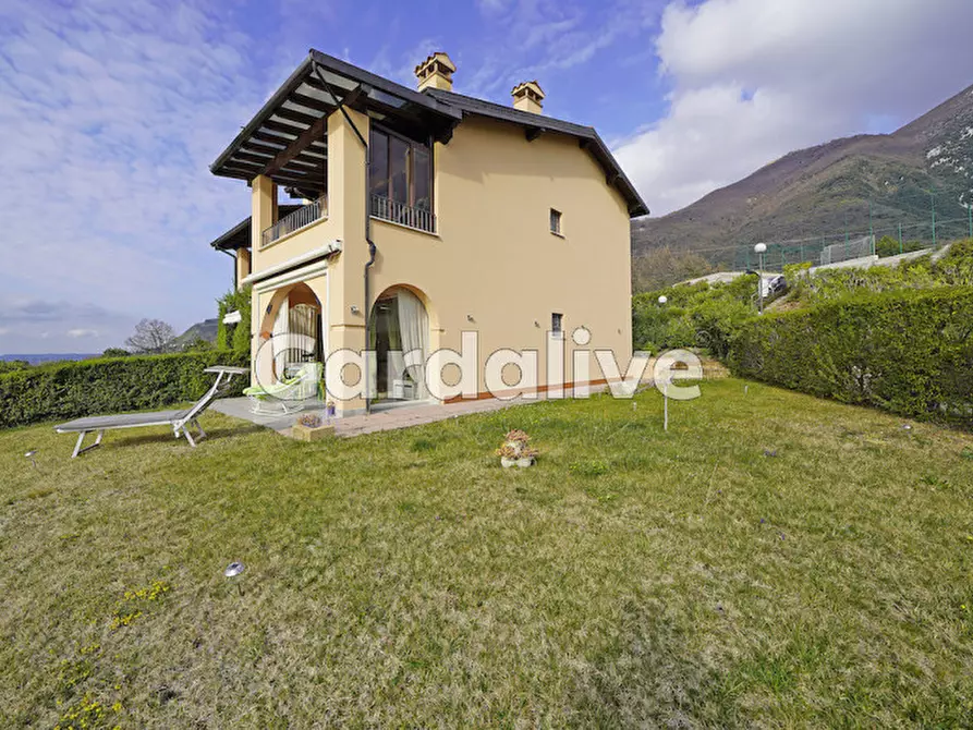 Immagine 9 di Appartamento in vendita  a Toscolano-Maderno