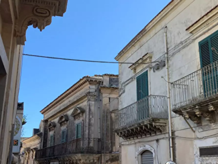 Immagine 14 di Casa indipendente in vendita  in Corso Regina Margherita 83 a Modica