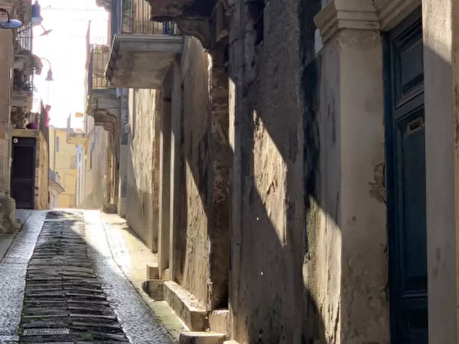Immagine 21 di Casa indipendente in vendita  in Corso Regina Margherita 83 a Modica