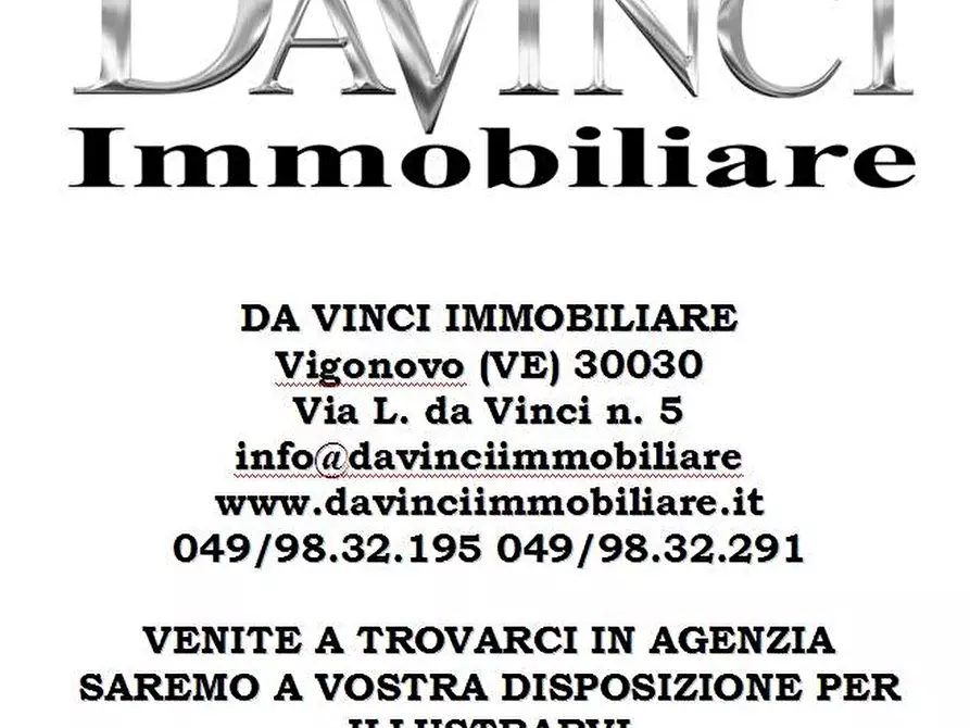 Immagine 1 di Villa in vendita  in Vigonovo, Via Da Vinci 5 a Legnaro