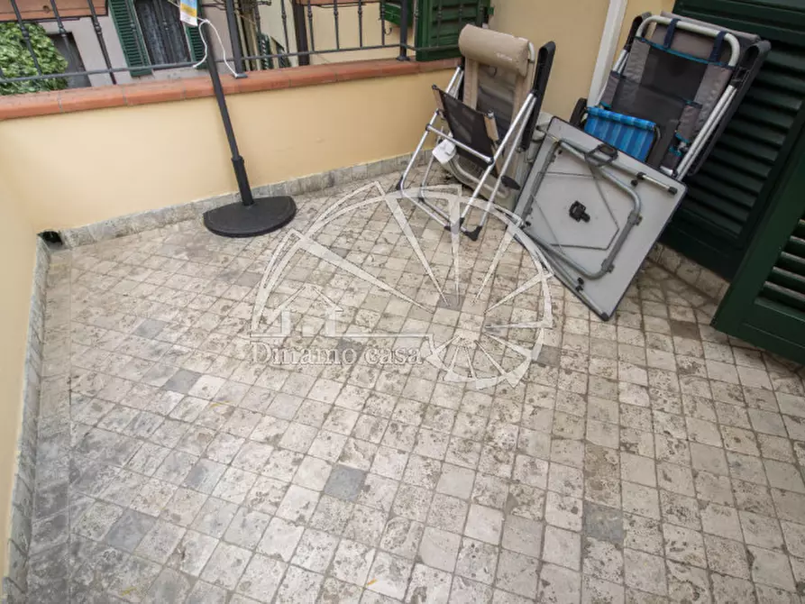 Immagine 16 di Casa indipendente in vendita  a Prato