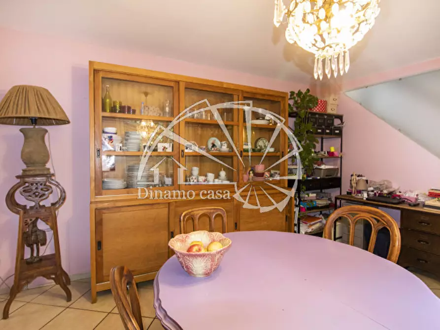 Immagine 18 di Casa indipendente in vendita  a Prato