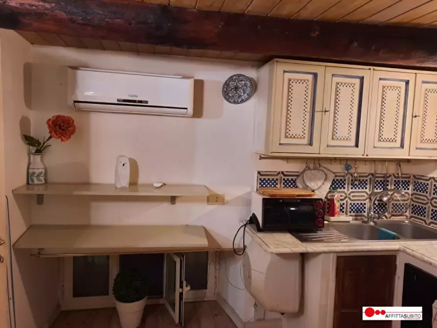 Immagine 11 di Appartamento in affitto  in Via San Mattia 30 a Napoli
