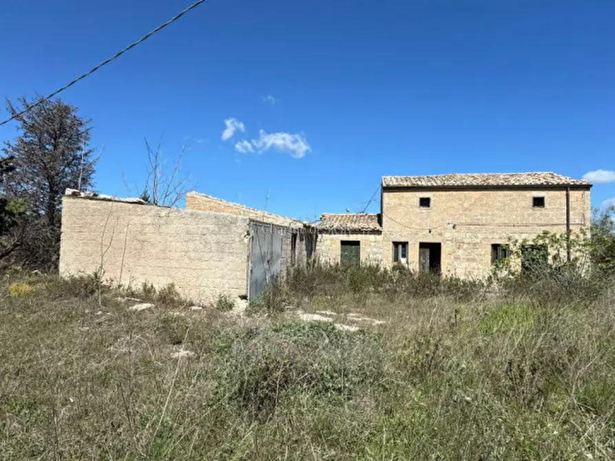 Immagine 10 di Casa indipendente in vendita  in Contrada Trezzeria a Ragusa