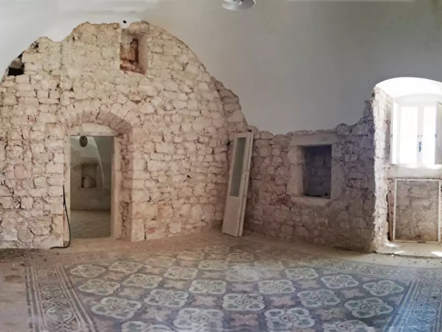 Immagine 25 di Rustico / casale in vendita  a Cisternino