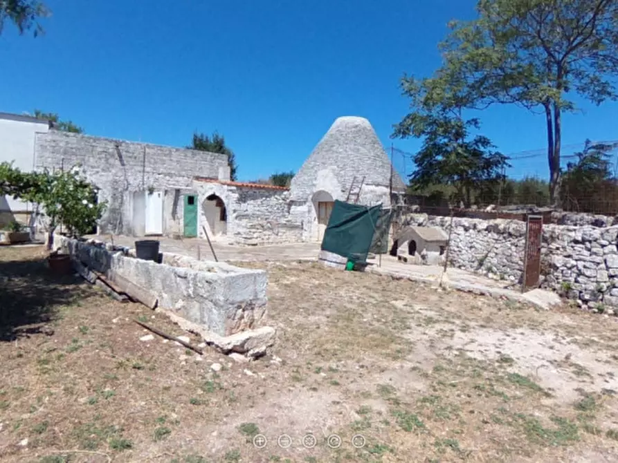 Immagine 42 di Rustico / casale in vendita  a Cisternino