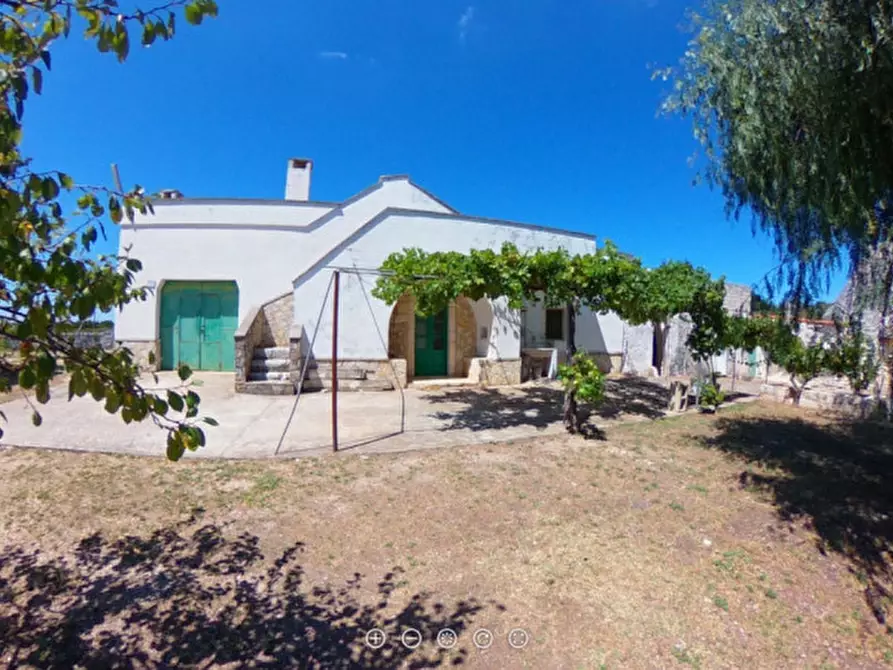 Immagine 45 di Rustico / casale in vendita  a Cisternino