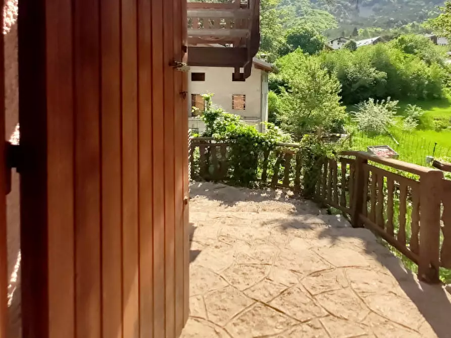 Immagine 4 di Casa bifamiliare in vendita  in via malga a Madruzzo