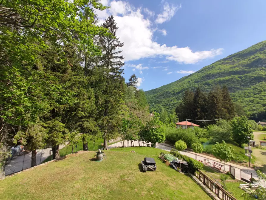 Immagine 12 di Casa bifamiliare in vendita  in via malga a Madruzzo