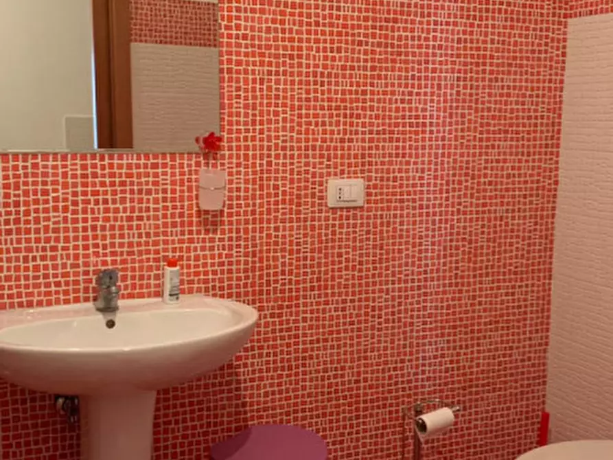 Immagine 8 di Casa indipendente in vendita  in Via Don Pino Puglisi a Modica