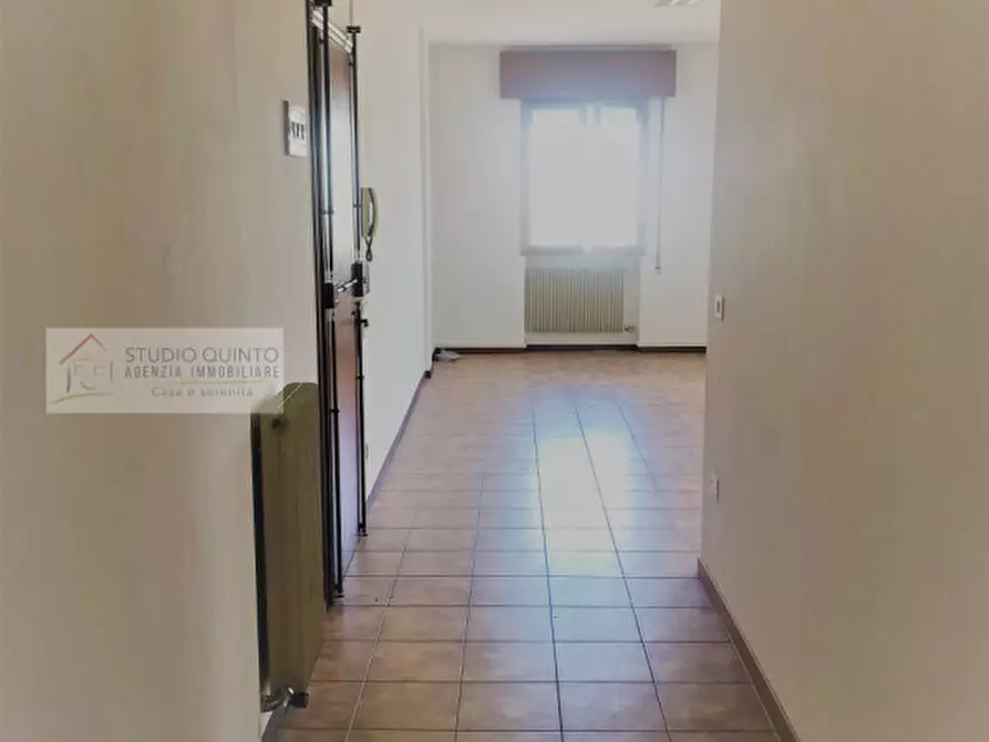 Immagine 5 di Ufficio in affitto  a Zero Branco