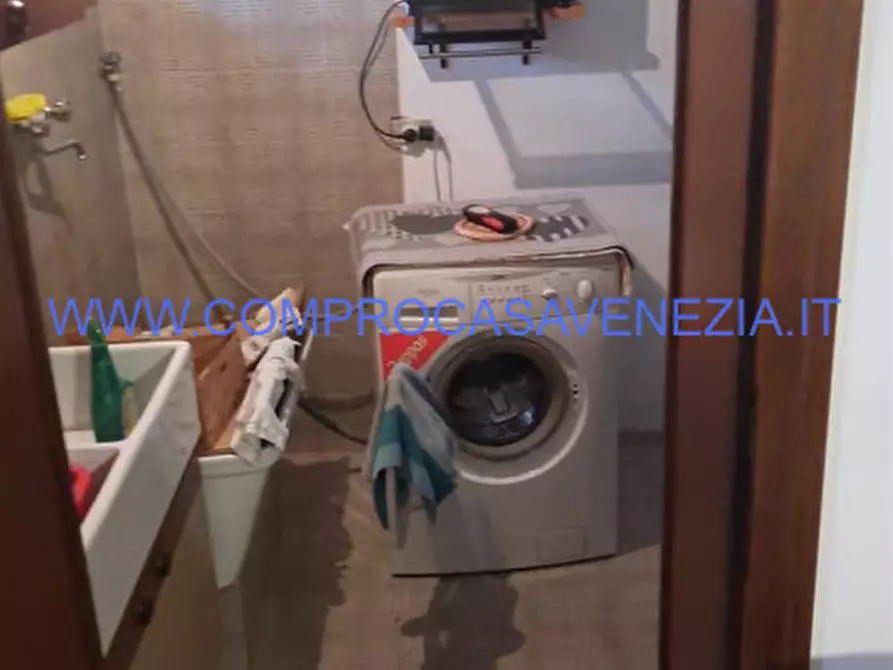 Immagine 6 di Rustico / casale in vendita  in via fontane a Villorba