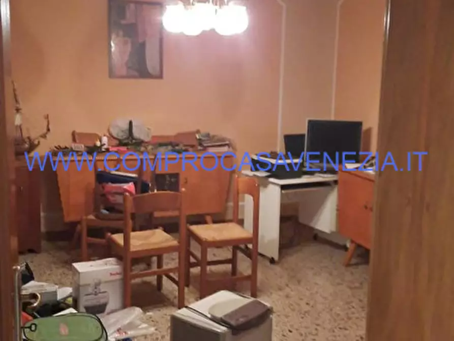 Immagine 19 di Rustico / casale in vendita  in via fontane a Villorba