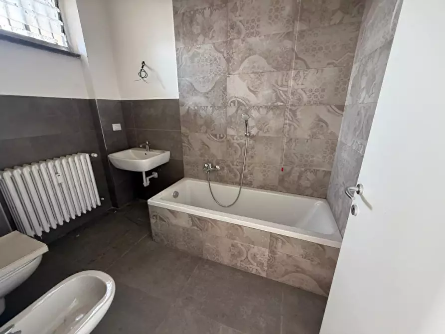 Immagine 7 di Appartamento in vendita  in Via Solferino a Meda