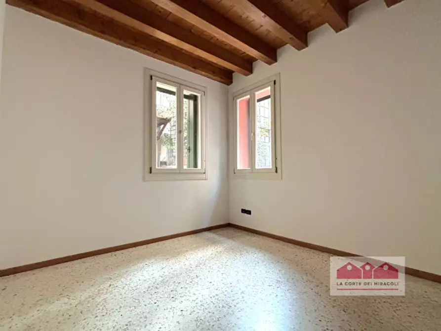 Immagine 1 di Ufficio in affitto  in Contrà Muscheria a Vicenza