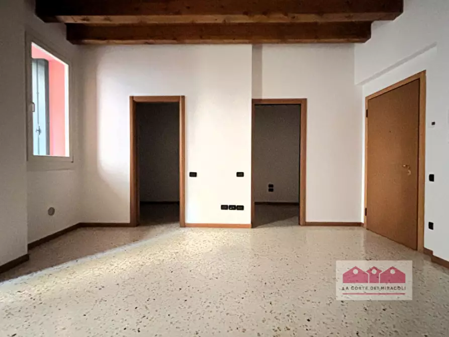 Immagine 2 di Ufficio in affitto  in Contrà Muscheria a Vicenza