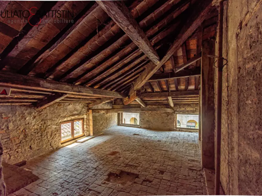 Immagine 8 di Appartamento in vendita  in PIAZZA BIADE 22 a Vicenza