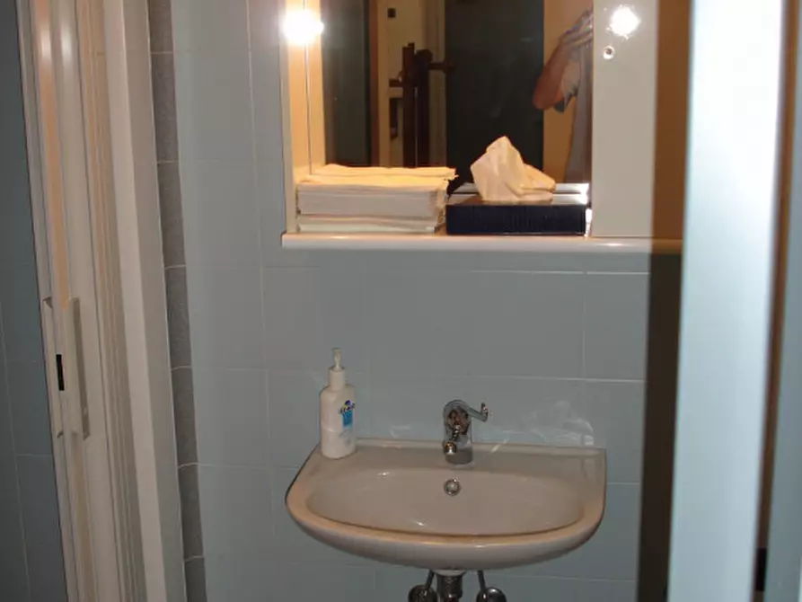 Immagine 19 di Ufficio in vendita  in Piazza Santo stefano 5 a Casale Monferrato