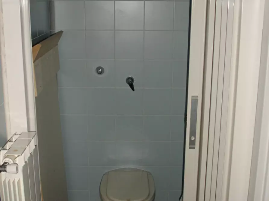 Immagine 20 di Ufficio in vendita  in Piazza Santo stefano 5 a Casale Monferrato