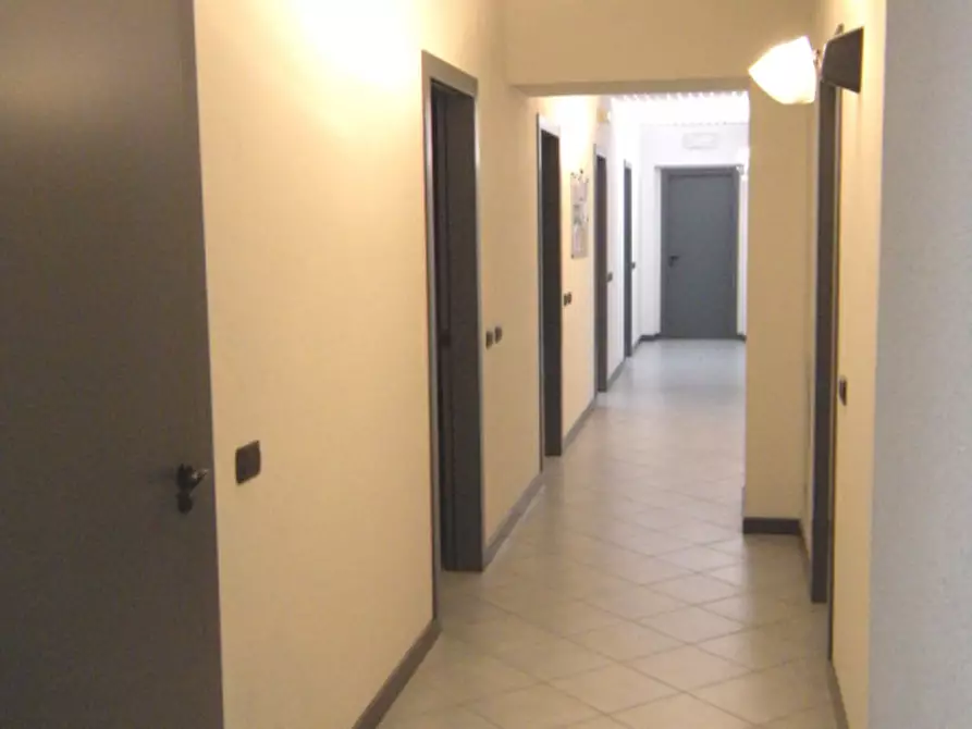 Immagine 30 di Ufficio in vendita  in Piazza Santo stefano 5 a Casale Monferrato