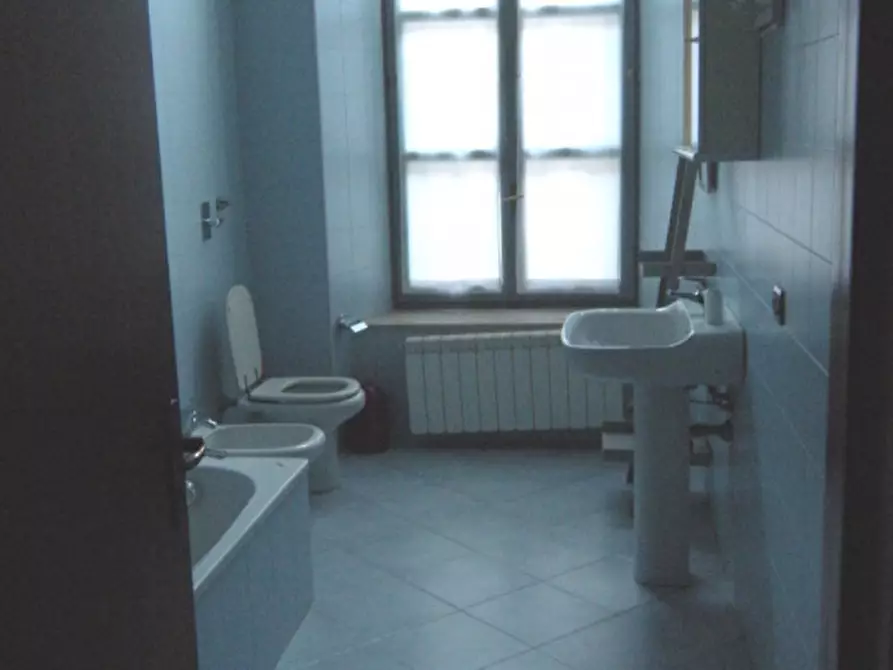 Immagine 41 di Ufficio in vendita  in Piazza Santo stefano 5 a Casale Monferrato