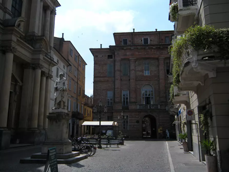 Immagine 51 di Ufficio in vendita  in Piazza Santo stefano 5 a Casale Monferrato