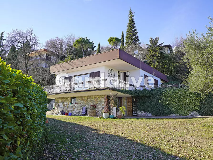 Immagine 1 di Villa in vendita  in Via Dante Alighieri a Padenghe Sul Garda