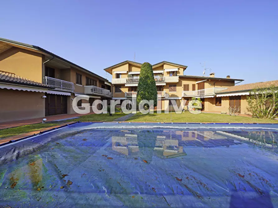 Immagine 7 di Appartamento in vendita  a Sirmione